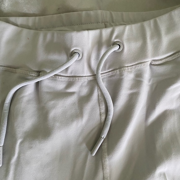 Alphalete premium jogger - Picture 8 of 12